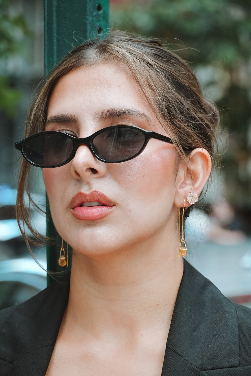Denguinho Earrings - Gold Clear Quartz